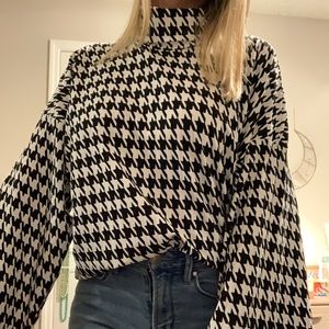 Pretty Little Thing turtleneck